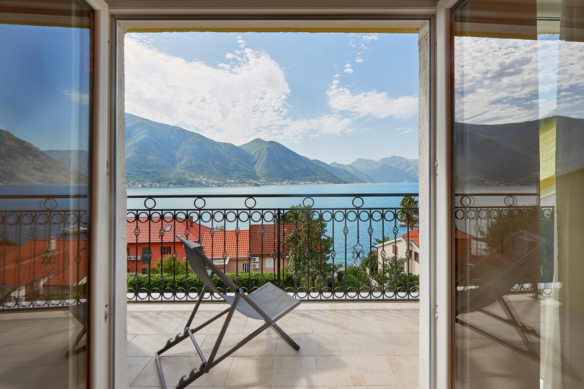 2Montenegro Mimoza Apartments Dobrota Exteriér fotografie